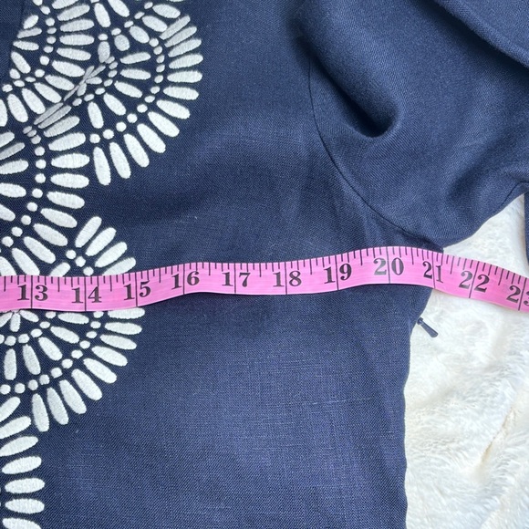 Tory Burch Women’s Navy and White 100% Linen Tunic - Picture 6 of 9